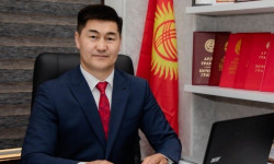 Шайлообек Атазов: Ташиев бийликке келгенге чейин эле Жалал-Абадда  көптөгөн жолдорду салып берген