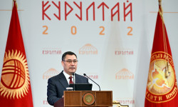 Садыр Жапаров Элдик Курултайда Кемпир-Абад маселесине токтолду