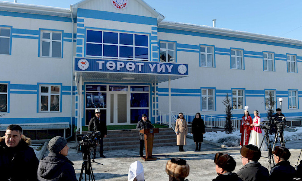 Ноокен районунда төрөт үйүнүн жаңы имараты ачылды