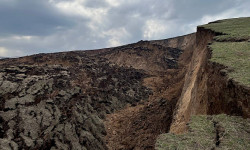 Жер көчкүдөн улам Өзгөндө өзгөчө кырдаал жарыяланды