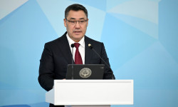 Президент Садыр Жапаров КМШ Мамлекет башчыларынын кеңешинин жыйынынын жыйынтыгы боюнча ЖМКларга билдирүү жасады