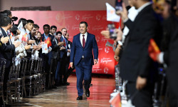 Президент бала кезинде ким болгусу келген?