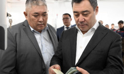 Президент Садыр Жапаров “Учкун” ААКсынын өндүрүштүк ишмердүүлүгү менен таанышты
