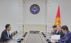 Эдил Байсалов ЮНИСЕФтин Кыргызстандагы жаңы өкүлү Самман Жунг Тапаны кабыл алды