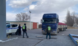 17 миң – 55 миң сом. Ашыкча жүк жүктөгөн айдоочулар айыпка жыгылат