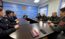 Кыргызстандын бир катар кызмат адамдары ЖККУнун сыйлыктары менен сыйланышты