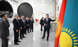  Адылбек Касымалиев "Казакстан Гарыш Сапары" Улуттук космос борборуна барды