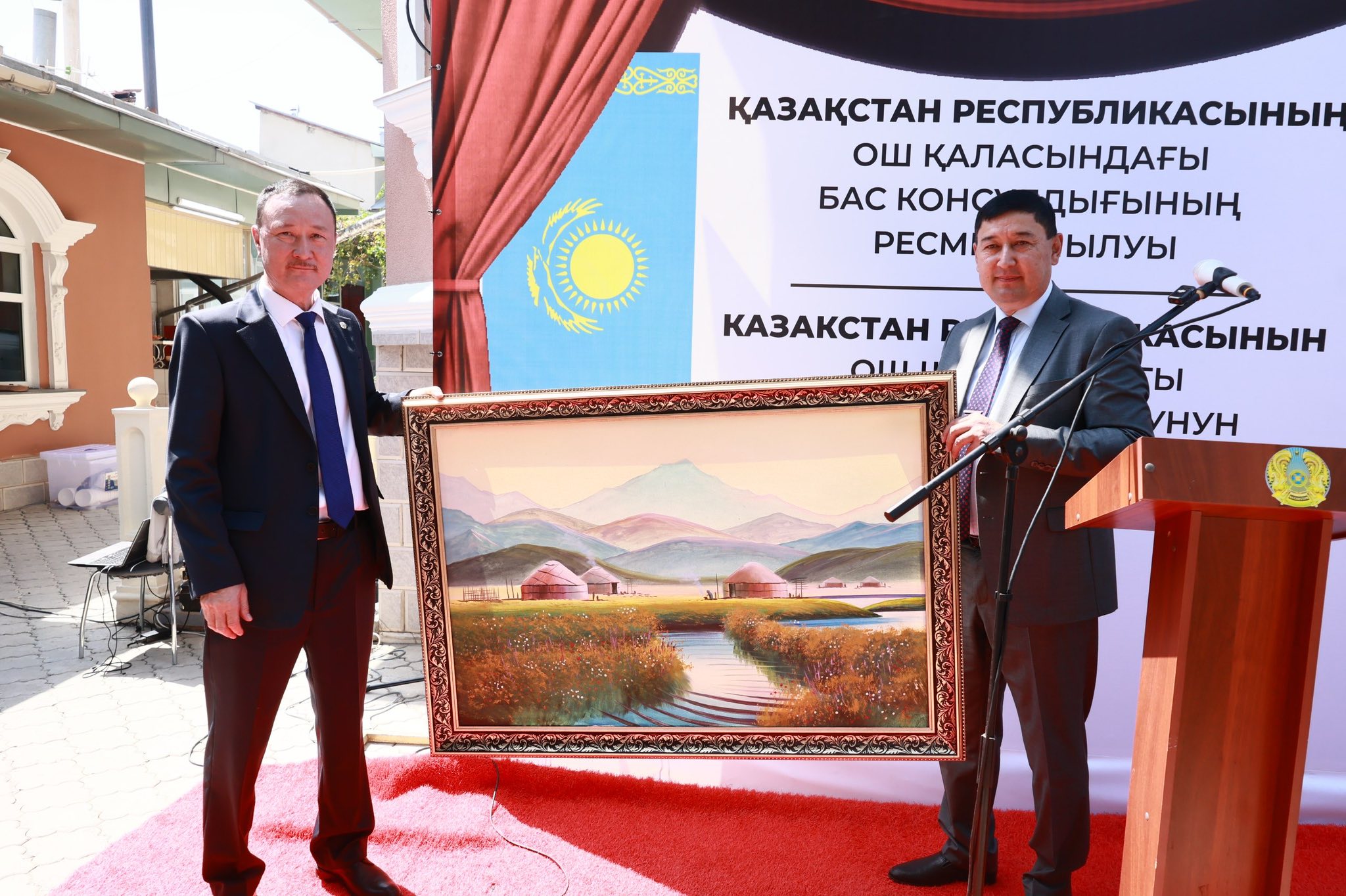 Ошто Казакстандын Башкы консулдугу ачылды