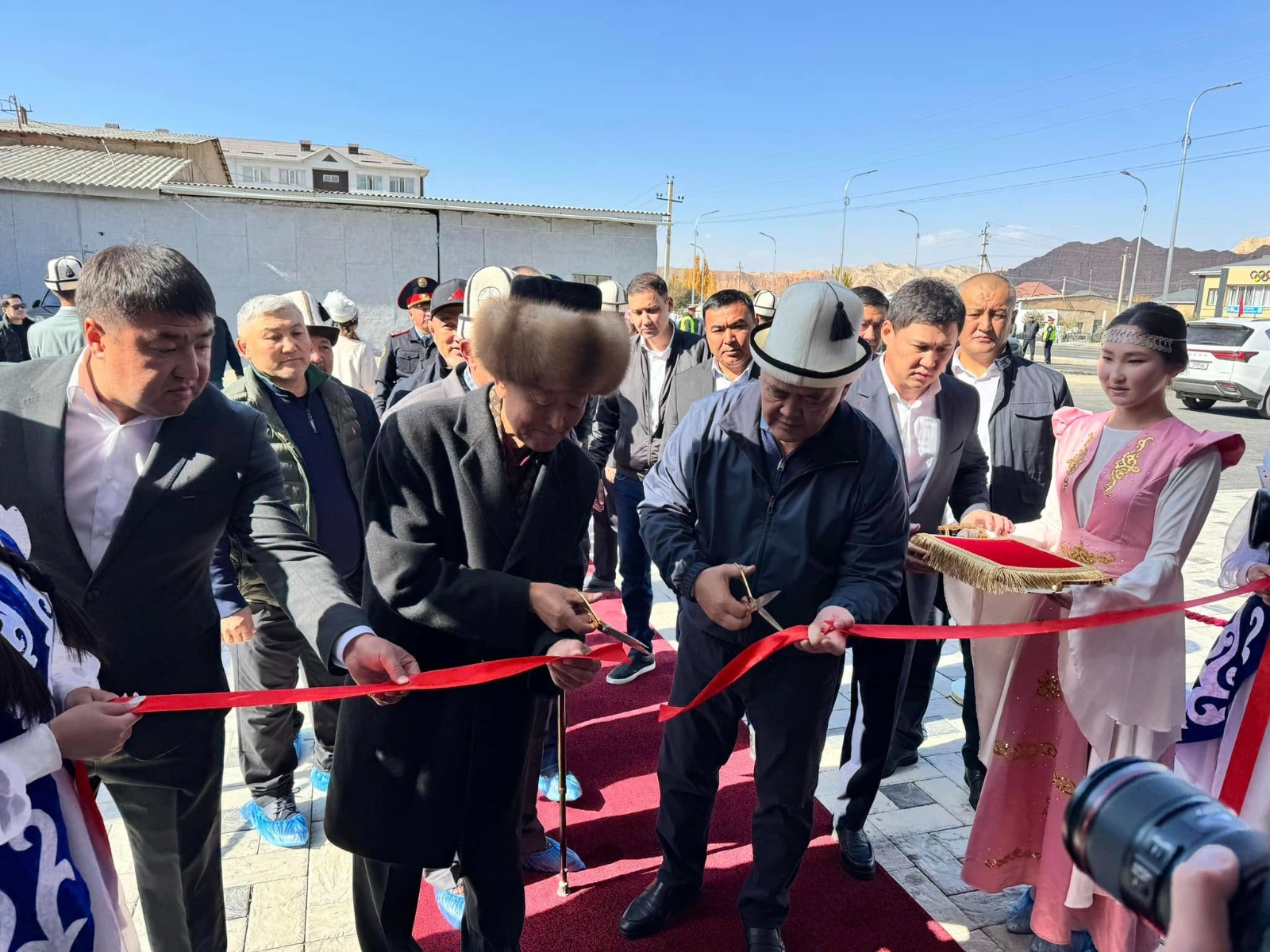 Эркин күрөш залы пайдаланууга берилди