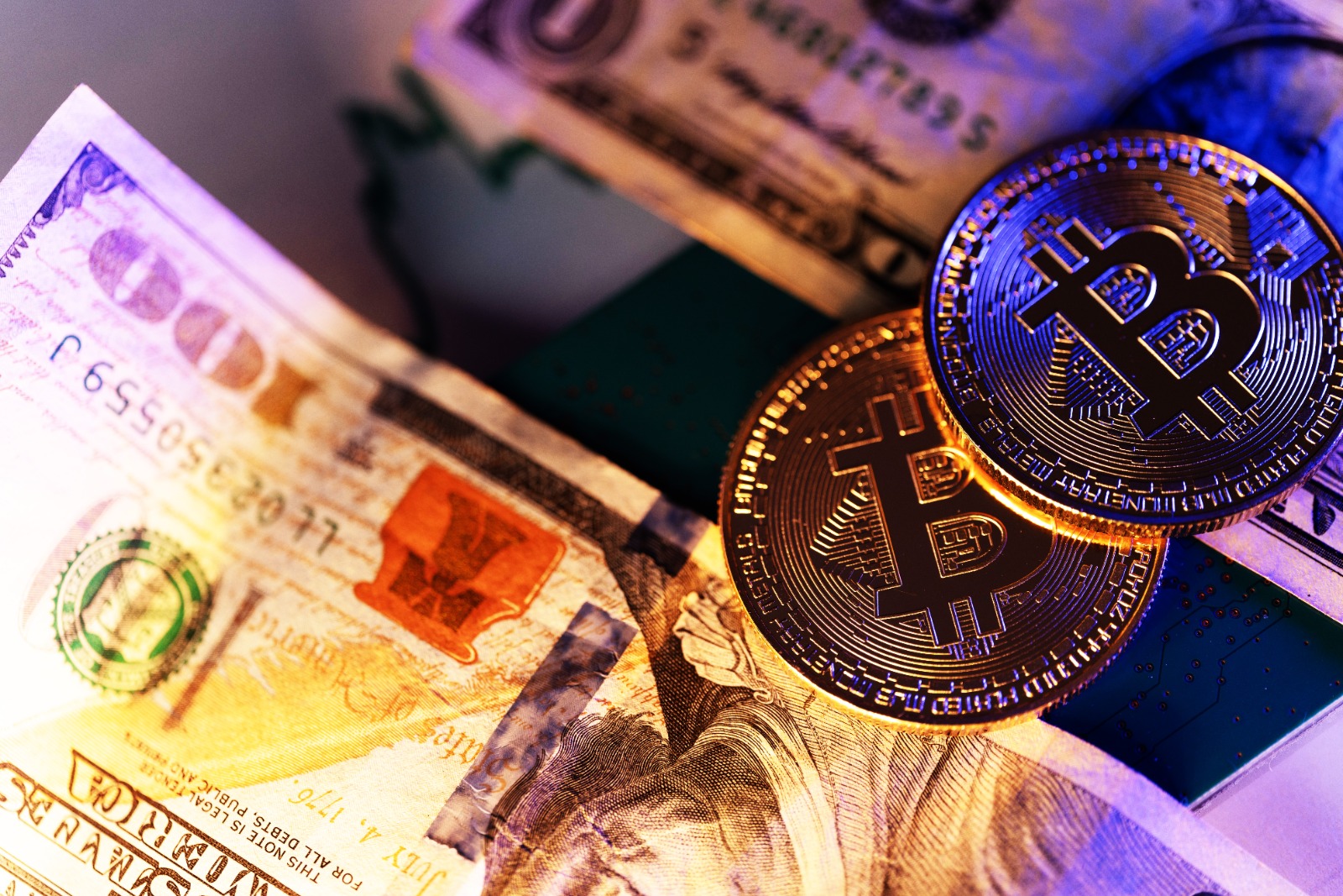 Фондулук биржалардагы туруксуздук. Доллардын ордун биткоин  басабы?