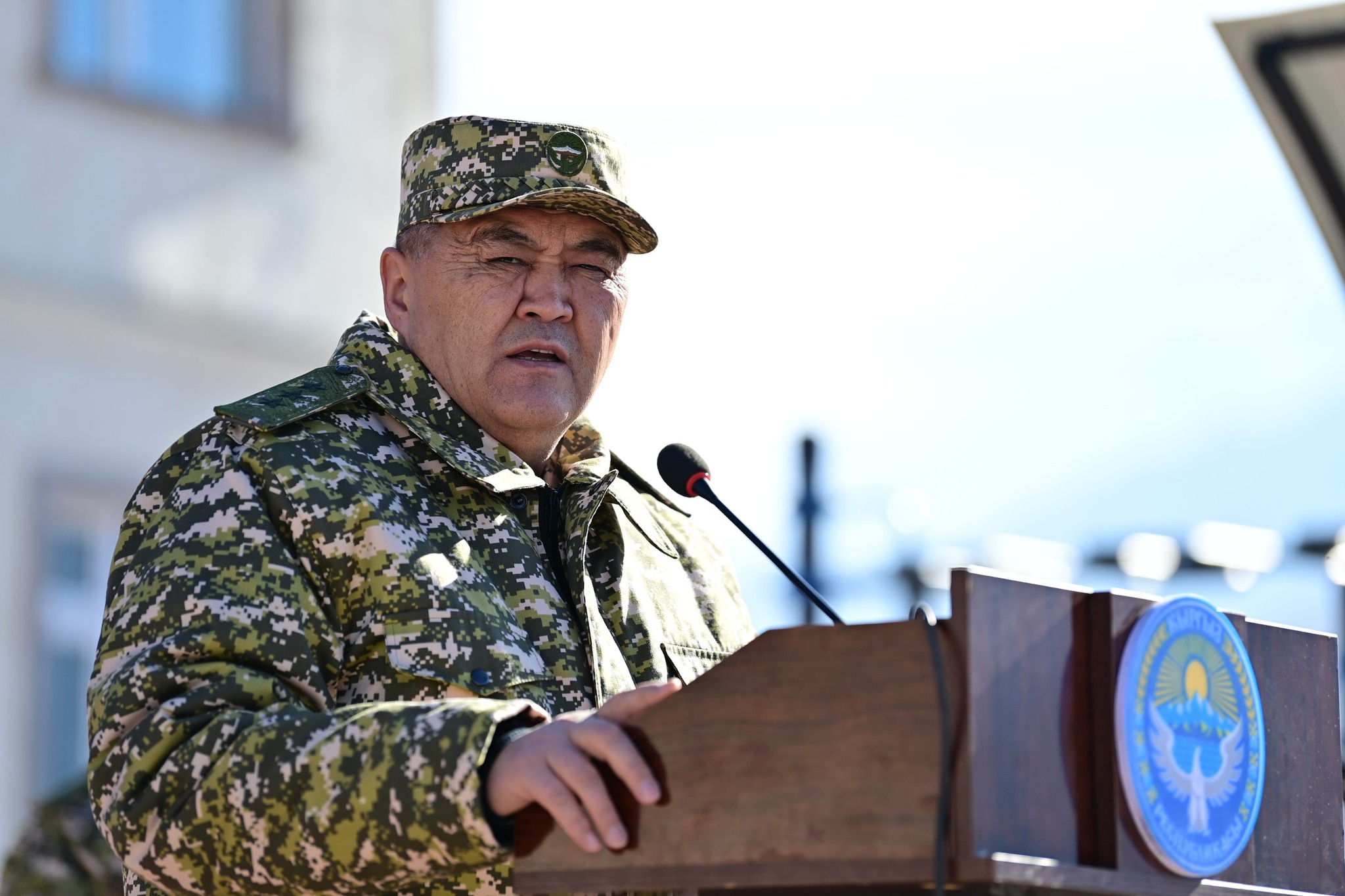 Кыргыз-тажик чек арасы Кыргызстан койгон шарттар менен чечилди — Ташиев