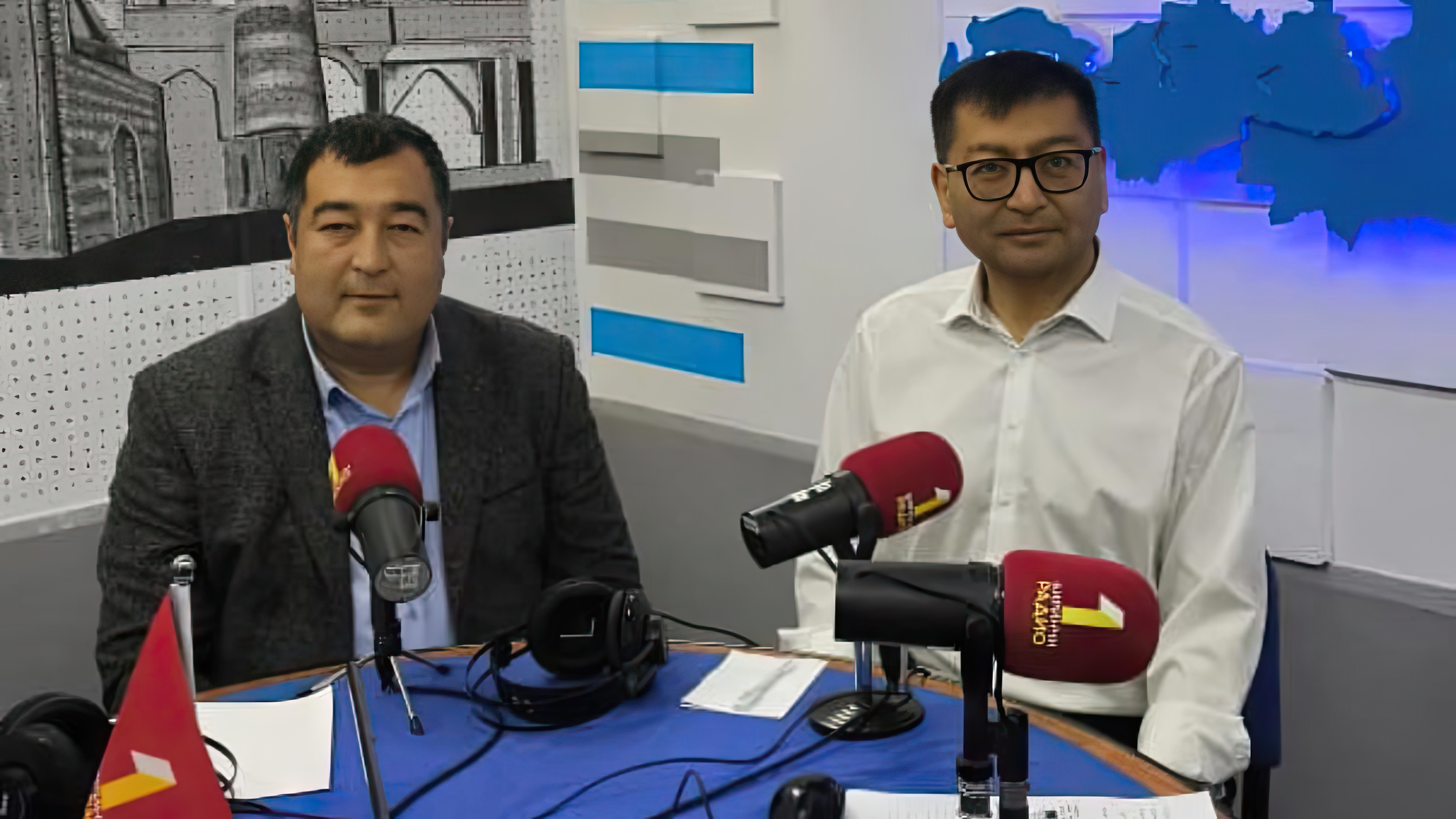  Бир  сеанс – бир саат – бир өмүр: Мээдеги ракты операциясыз дарылаган аппарат алынып келинет