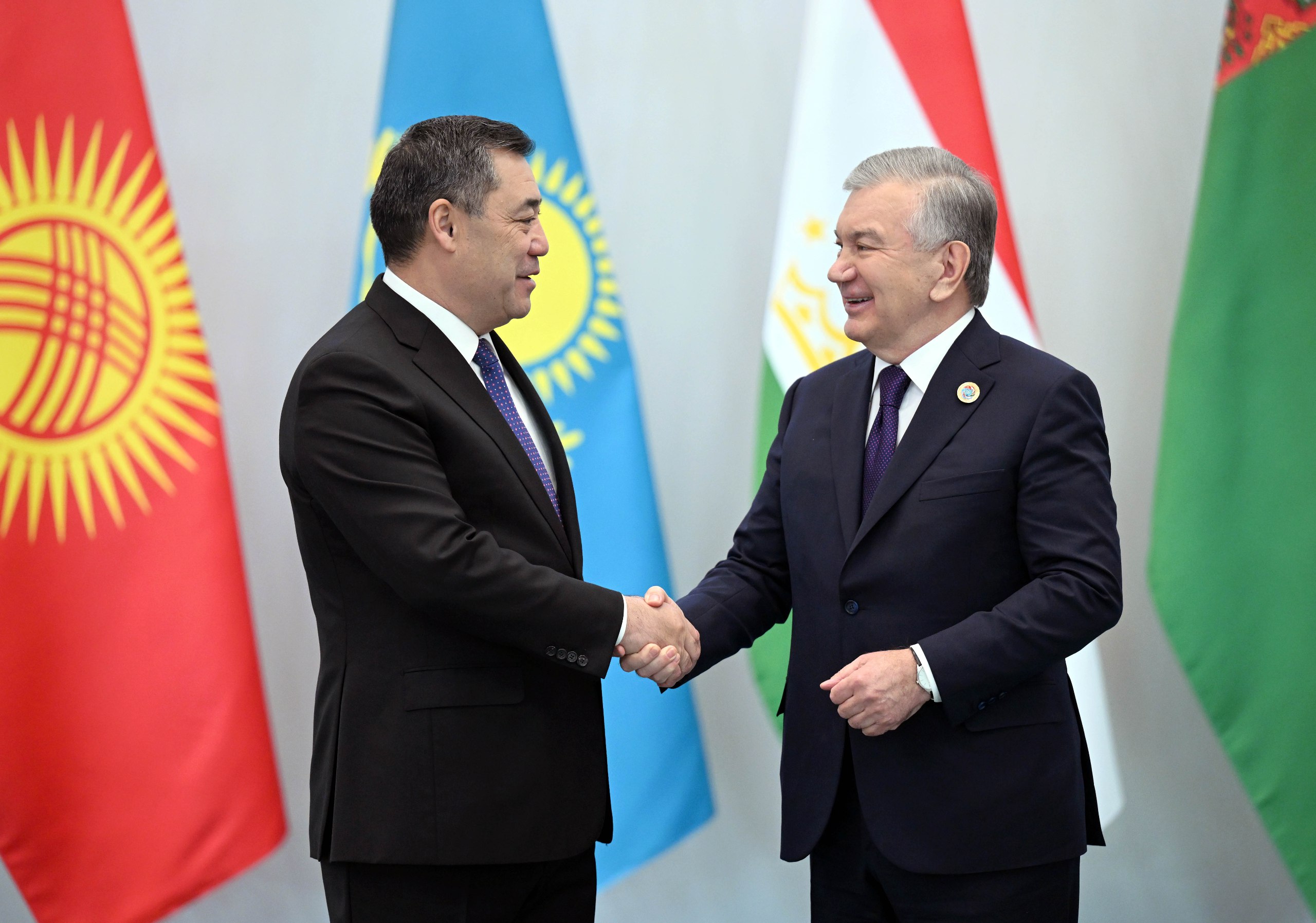 Президент Садыр Жапаровдун Өзбекстанга болгон иш сапары аяктады